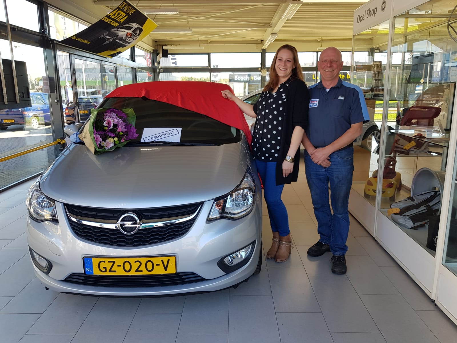 levering-opel-karl-autobedrijf-hofplein-vianen